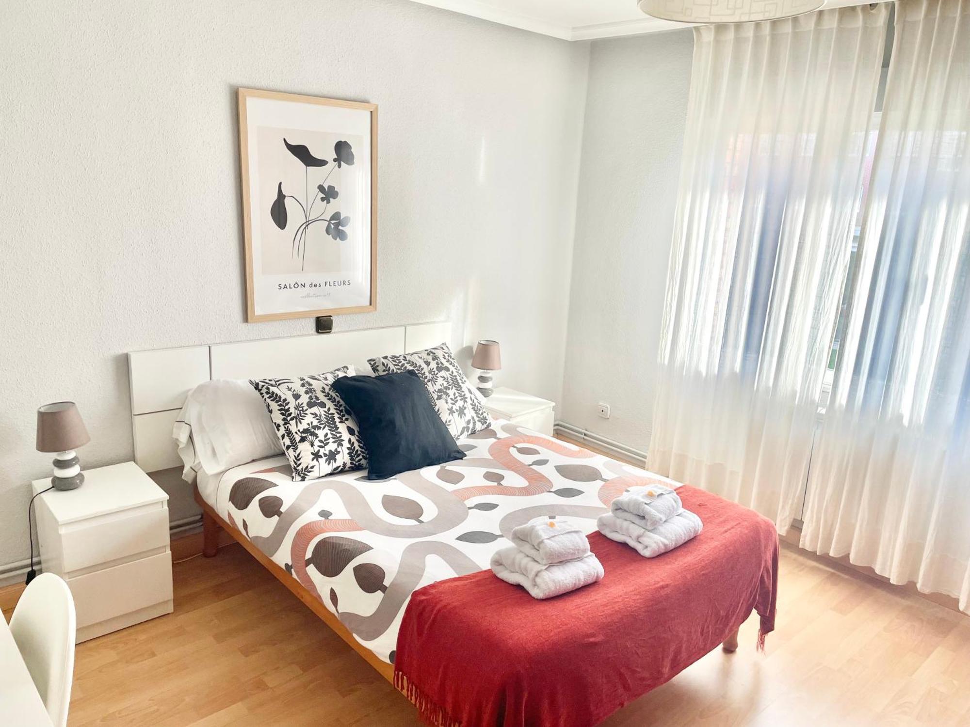 Apartamento San Lazaro. Oviedo Eksteriør billede
